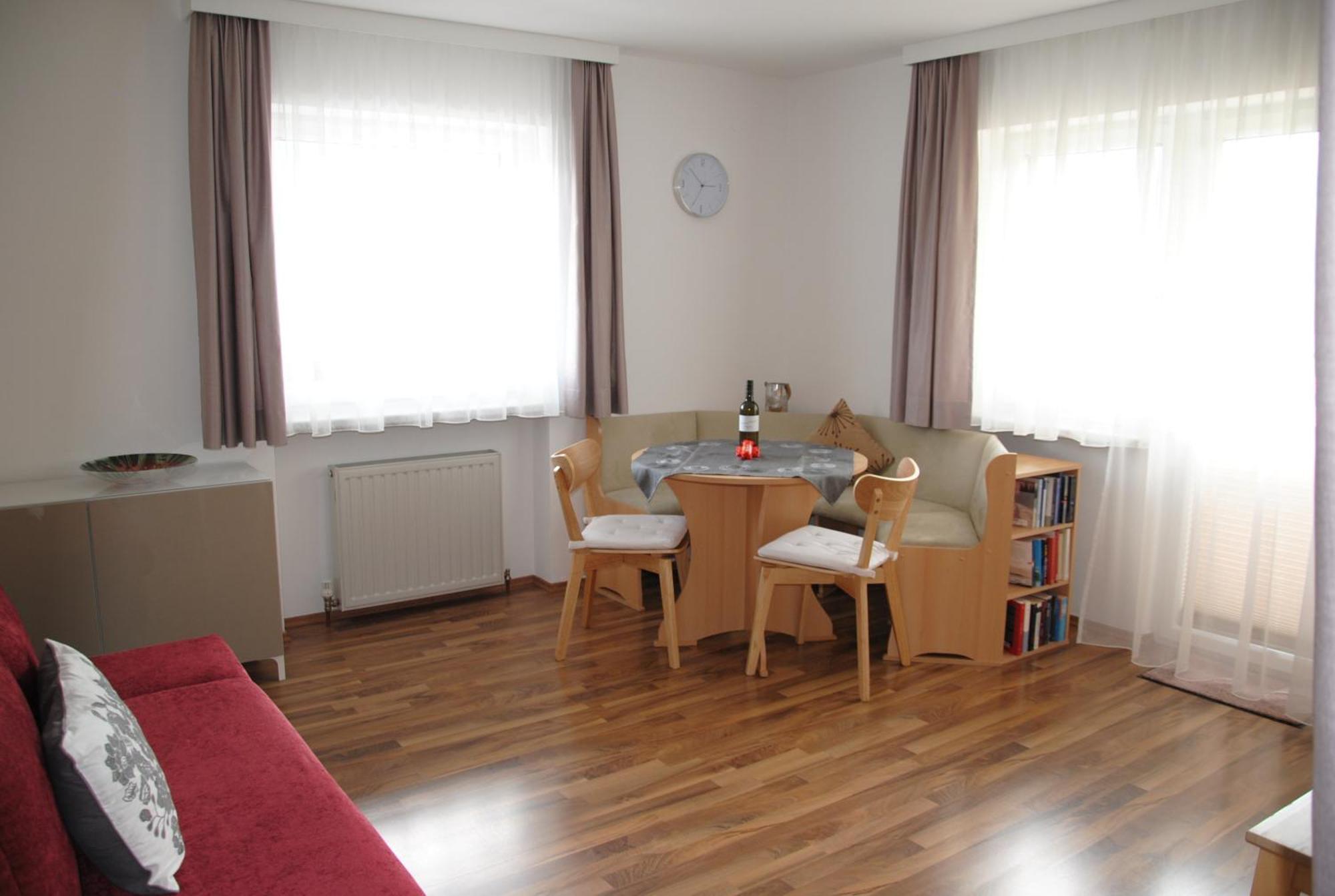 Haus Wohleb Apartment Fulpmes Exterior photo